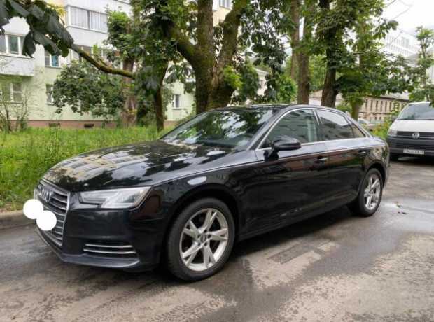 Audi A4 B9, 2016, пробег 214000 км