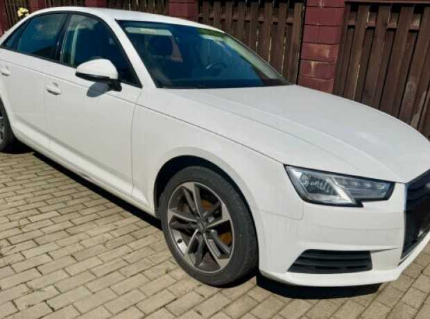 Audi A4 B9, 2017, пробег 88000 км