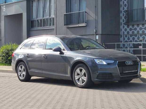 Audi A4 B9, 2018, пробег 148000 км Audi A4 B9, 2018, пробег 148000 км