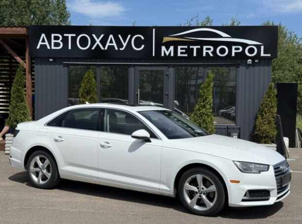 Audi A4 B9, 2018, пробег 152000 км