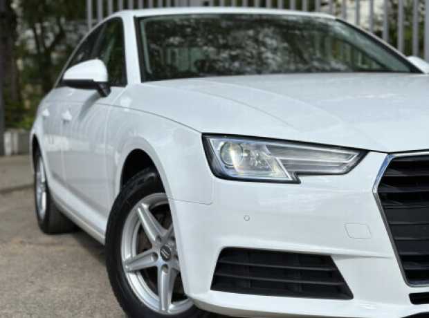 Audi A4 B9, 2018, пробег 230000 км