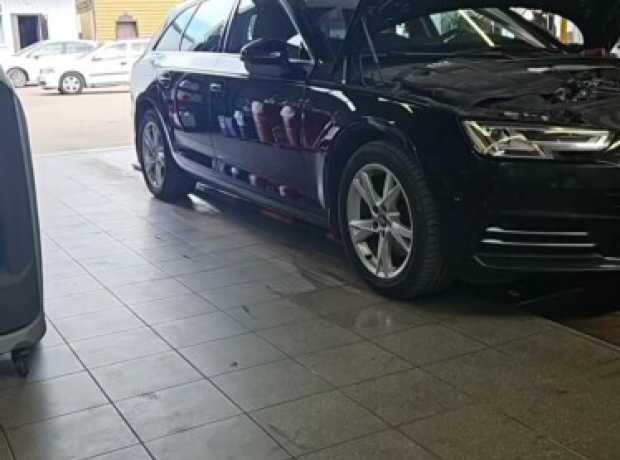 Audi A4 B9, 2018, пробег 280000 км