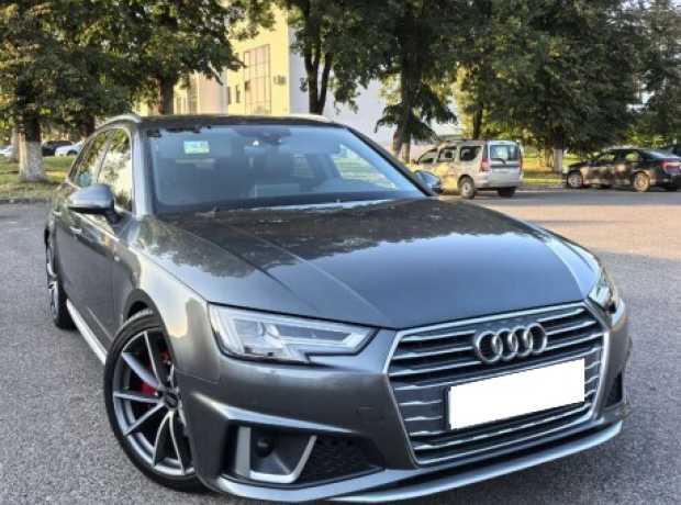 Audi A4 B9, 2019, пробег 134700 км