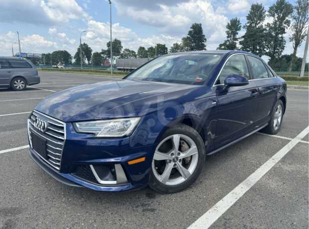 Audi A4 B9