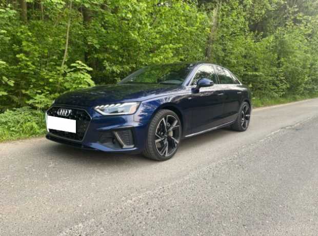 Audi A4 B9  Рестайлинг, 2019, пробег 77800 км