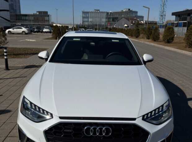 Audi A4 B9  Рестайлинг, 2022, пробег 27000 км