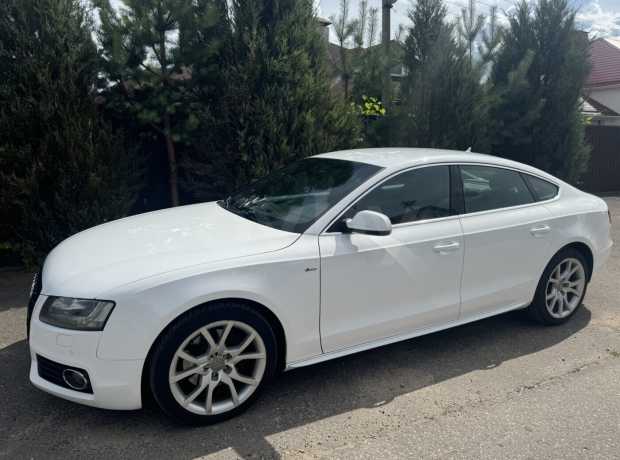 Audi A5 8T