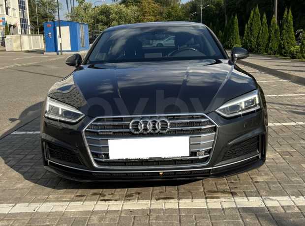 Audi A5 F5