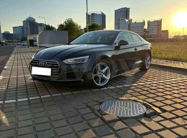 Audi A5 F5
