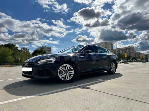 Audi A5 F5