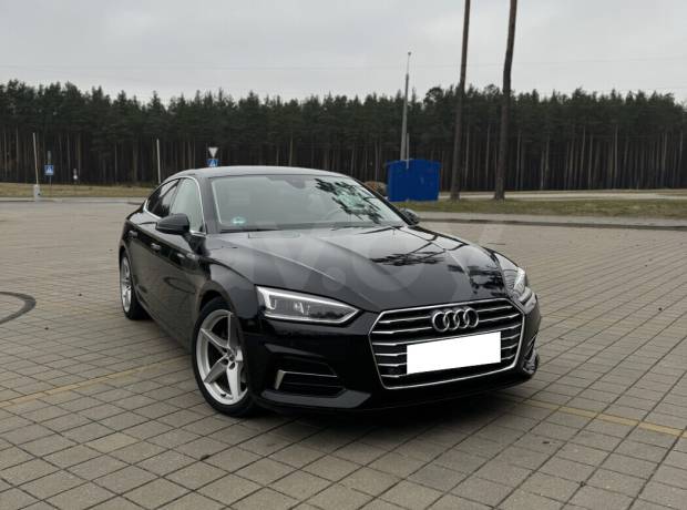 Audi A5 F5