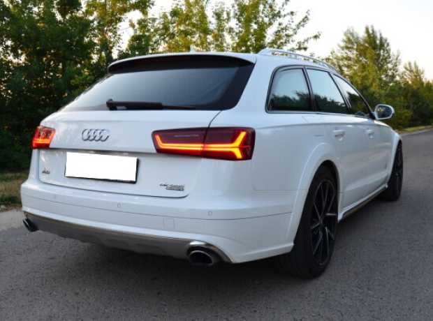 Audi A6 Allroad C7  Рестайлинг, 2015, пробег 275000 км