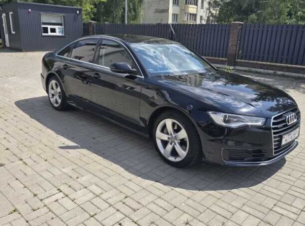 Audi A6 C7  Рестайлинг, 2015, пробег 130000 км