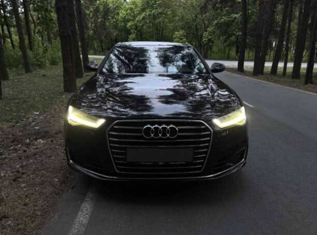 Audi A6 C7  Рестайлинг, 2015, пробег 164000 км