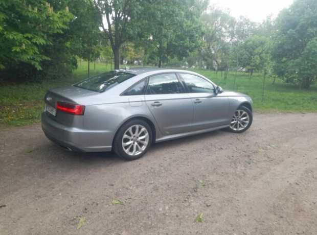 Audi A6 C7  Рестайлинг, 2015, пробег 193000 км