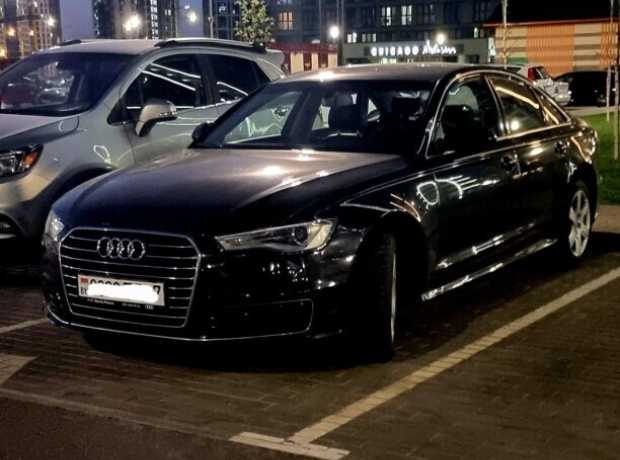 Audi A6 C7  Рестайлинг, 2015, пробег 202000 км