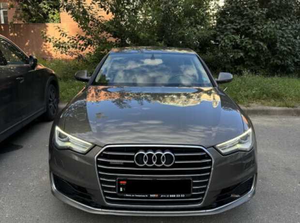 Audi A6 C7  Рестайлинг, 2015, пробег 215290 км