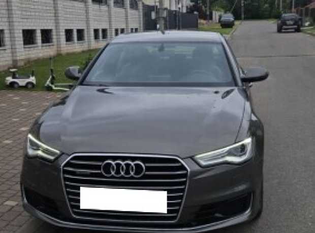 Audi A6 C7  Рестайлинг, 2015, пробег 270000 км