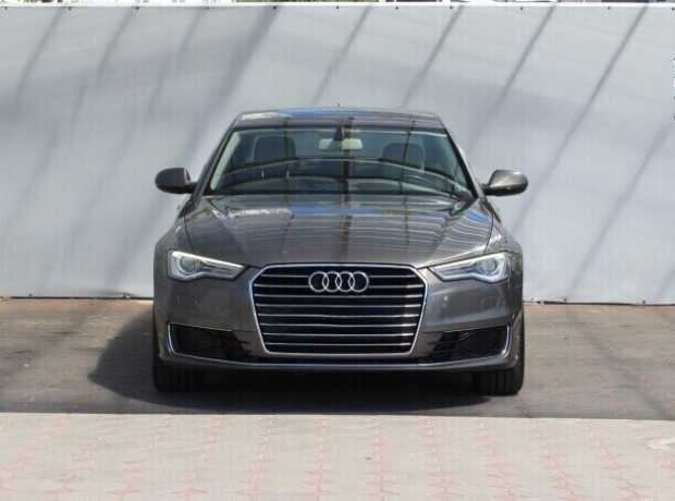 Audi A6 C7  Рестайлинг, 2016, пробег 195000 км