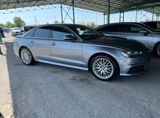Audi A6 C7  Рестайлинг, 2017, пробег 82000 км