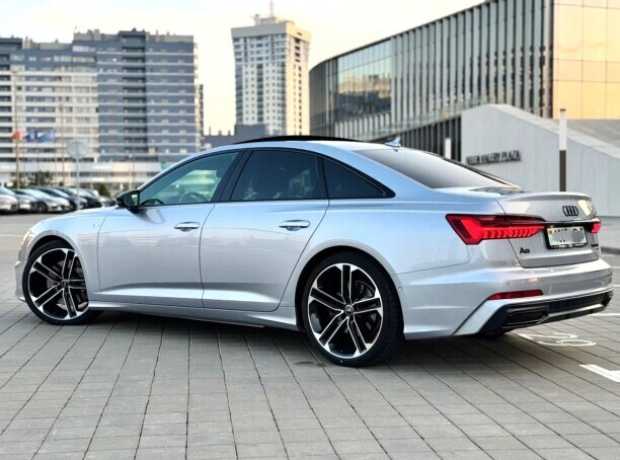 Audi A6 C8, 2019, пробег 68000 км Audi A6 C8, 2019, пробег 68000 км