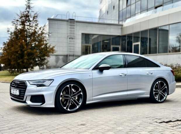 Audi A6 C8, 2019, пробег 68000 км Audi A6 C8, 2019, пробег 68000 км