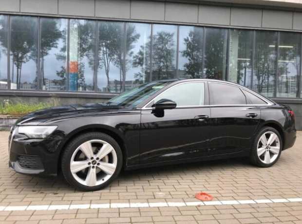 Audi A6 C8, 2021, пробег 101008 км