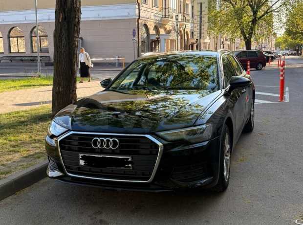 Audi A6 C8