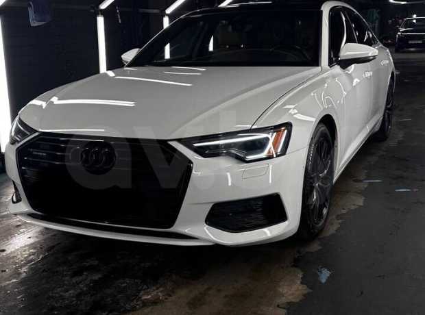 Audi A6 C8