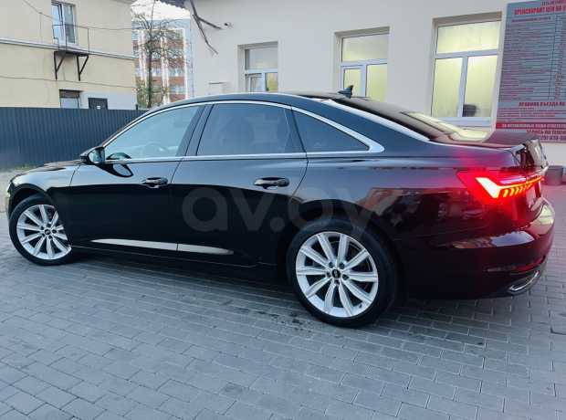 Audi A6 C8