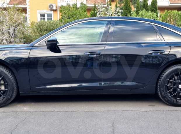Audi A6 C8