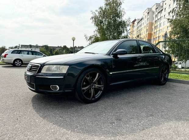 Audi A8 D3