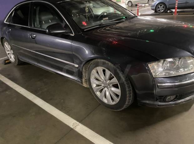 Audi A8 D3