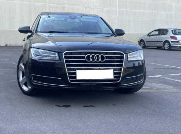 Audi A8 D4, 2012, пробег 287000 км