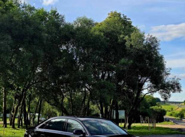 Audi A8 D4, 2014, пробег 85000 км