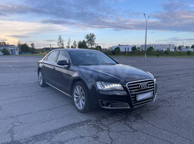 Audi A8 D4