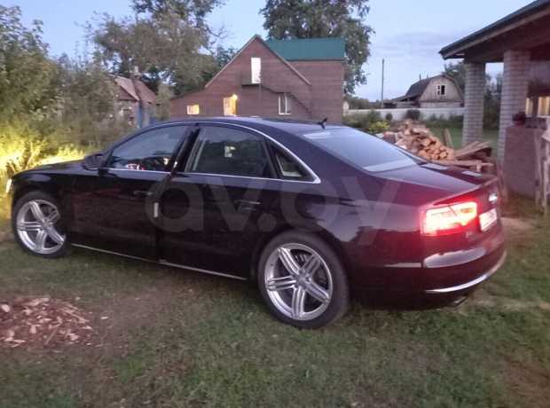 Audi A8 D4