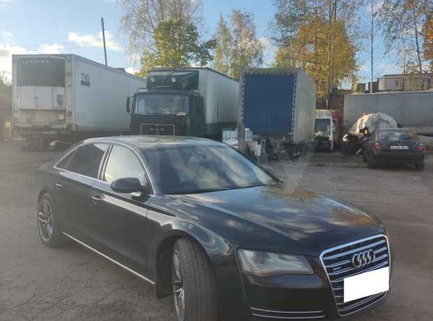 Audi A8 D4