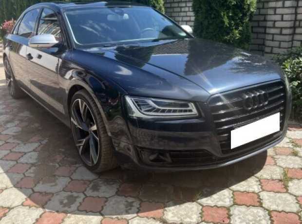 Audi A8 D4  Рестайлинг, 2014, пробег 196000 км
