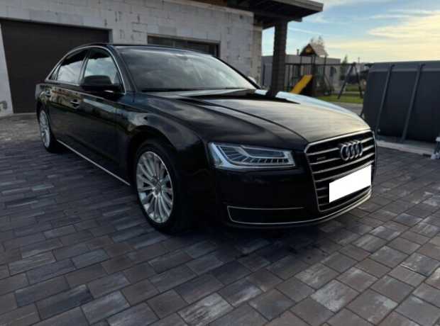 Audi A8 D4  Рестайлинг, 2014, пробег 218000 км
