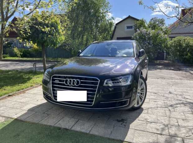 Audi A8 D4  Рестайлинг, 2016, пробег 150000 км