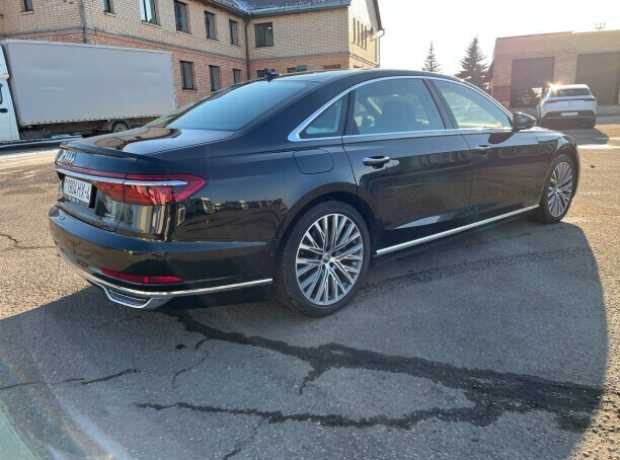 Audi A8 D5, 2018, пробег 125000 км Audi A8 D5, 2018, пробег 125000 км