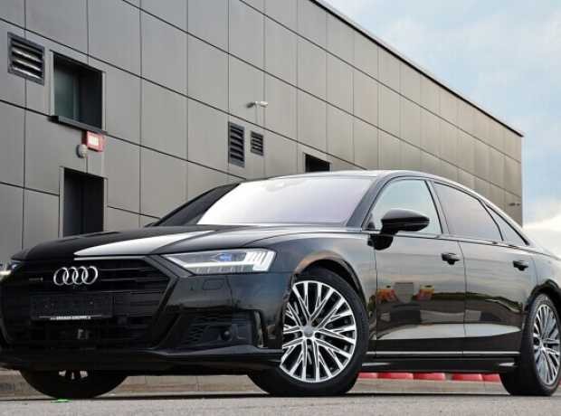 Audi A8 D5, 2019, пробег 134000 км Audi A8 D5, 2019, пробег 134000 км