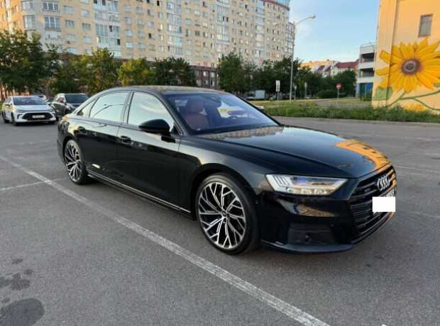 Audi A8 D5, 2020, пробег 67000 км