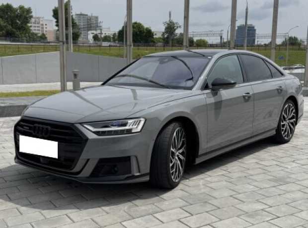 Audi A8 D5, 2020, пробег 83000 км Audi A8 D5, 2020, пробег 83000 км