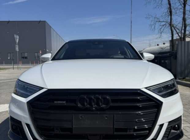 Audi A8 D5, 2021, пробег 46000 км