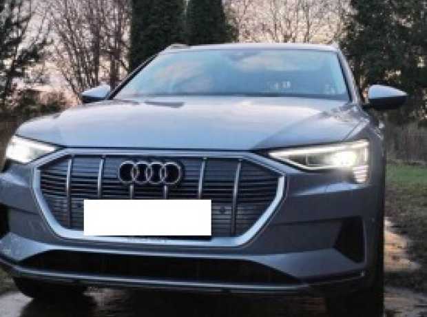 Audi e-tron , 2019, пробег 53500 км