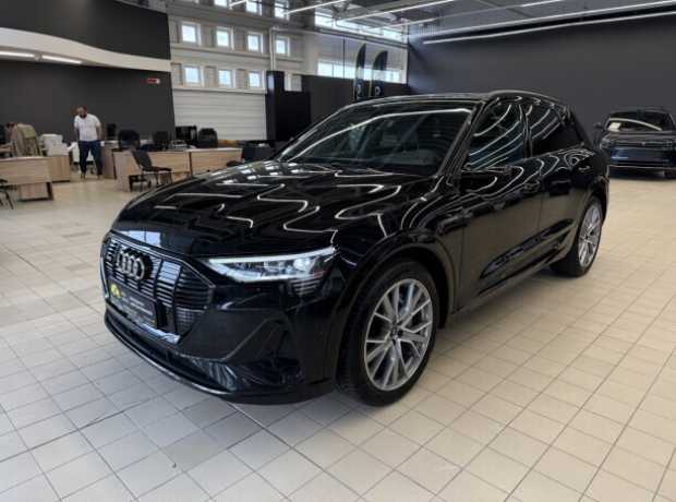 Audi e-tron , 2020, пробег 21041 км