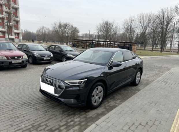 Audi e-tron Sportback , 2020, пробег 119000 км