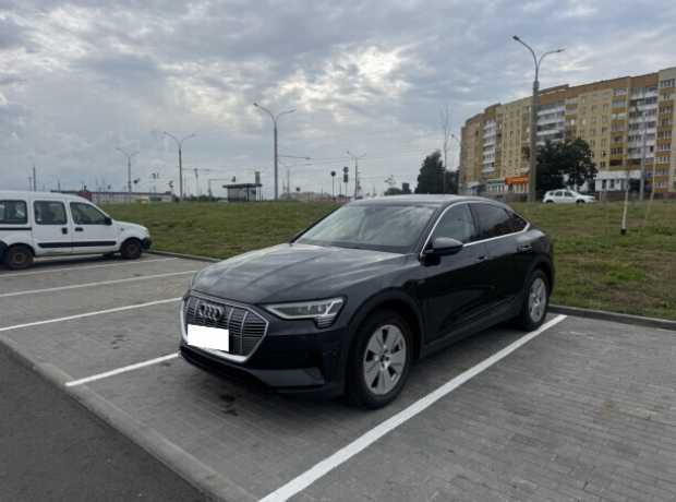 Audi e-tron Sportback , 2020, пробег 120000 км
